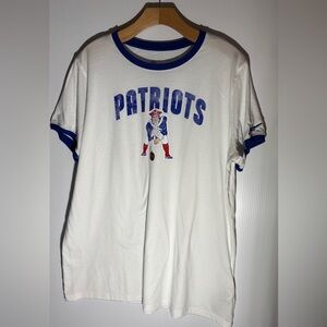 White Patriots Graphic T-Shirt